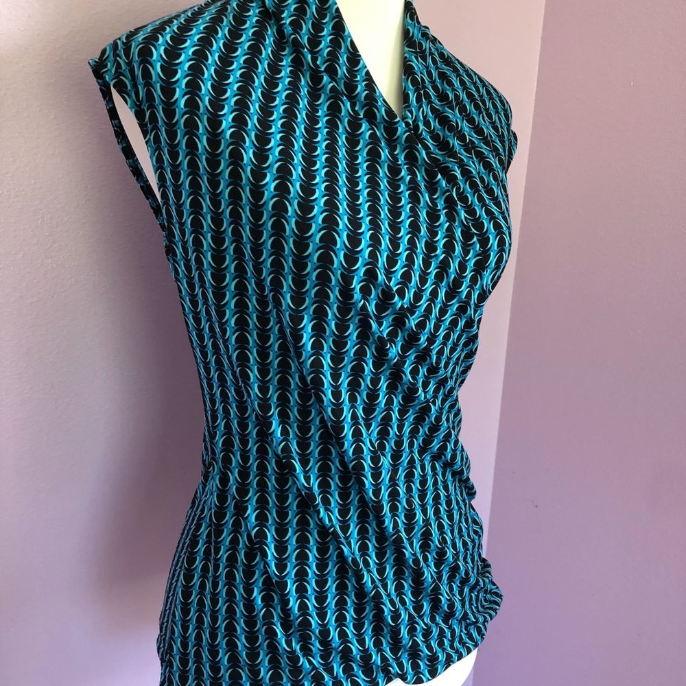 🟣Chaus Top - Picture 2 of 5